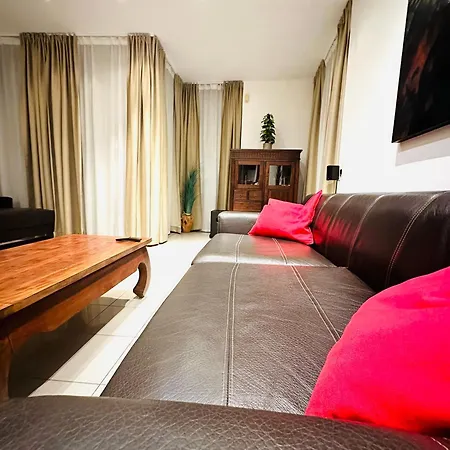 Family Stay Salzburg City Villa *