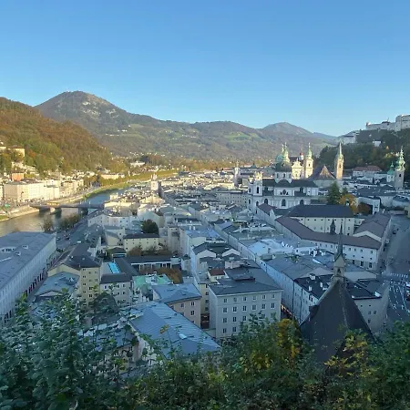 Family Stay Salzburg City *
