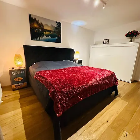 Family Stay Salzburg City *