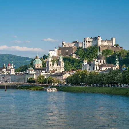 Family Stay Salzburg City * Solnohrad