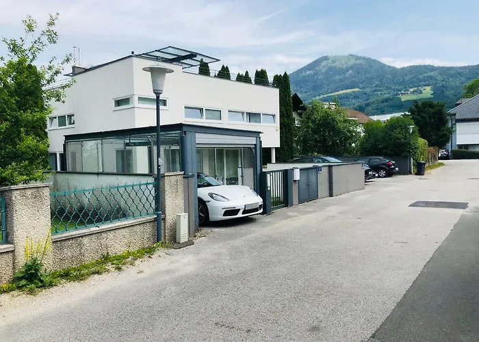 Family Stay Salzburg City Vila