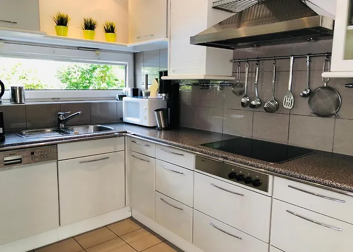 Family Stay Salzburg City Vila