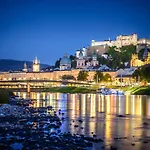 Family Stay Salzburg City Σάλτσμπουργκ